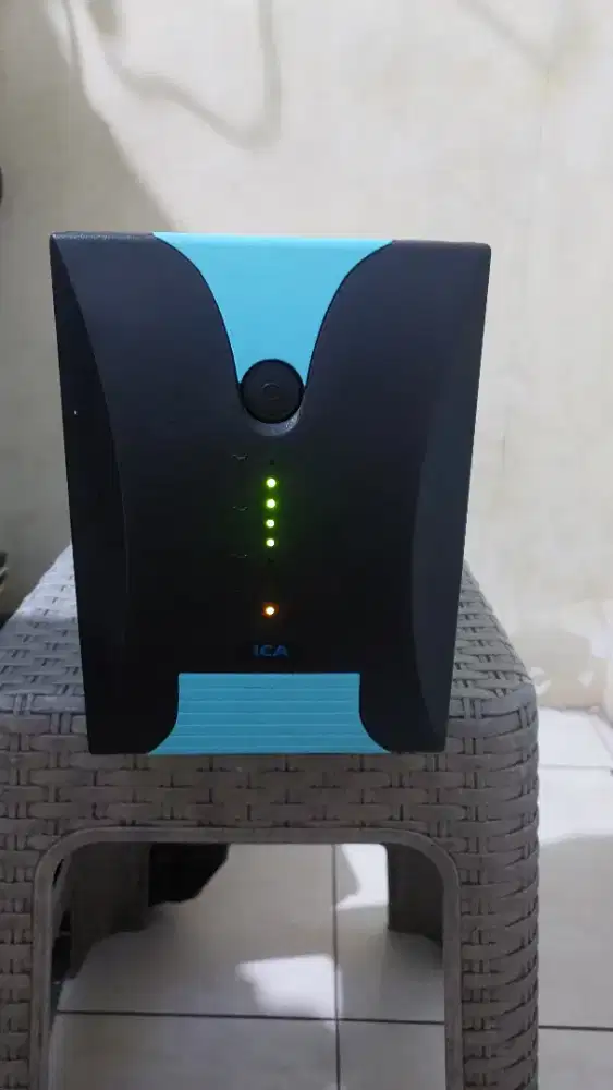 UPS ICA 1200VA 600W
