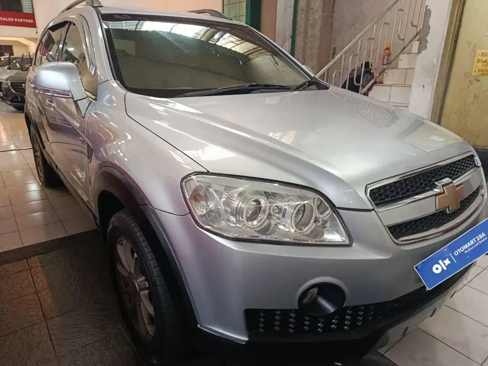 CHEVROLET 2009 CAPTIVA LT 2.4 A/T SILVER OTOMART 286 KENJERAN