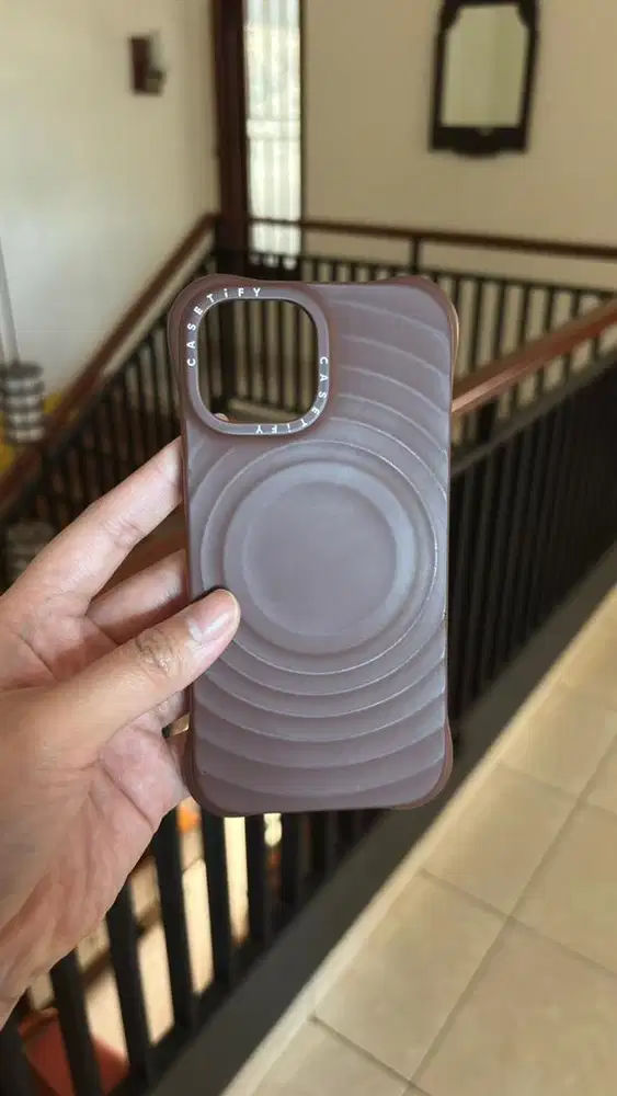 Casetify Ripple Case iPhone 15 Cacao
