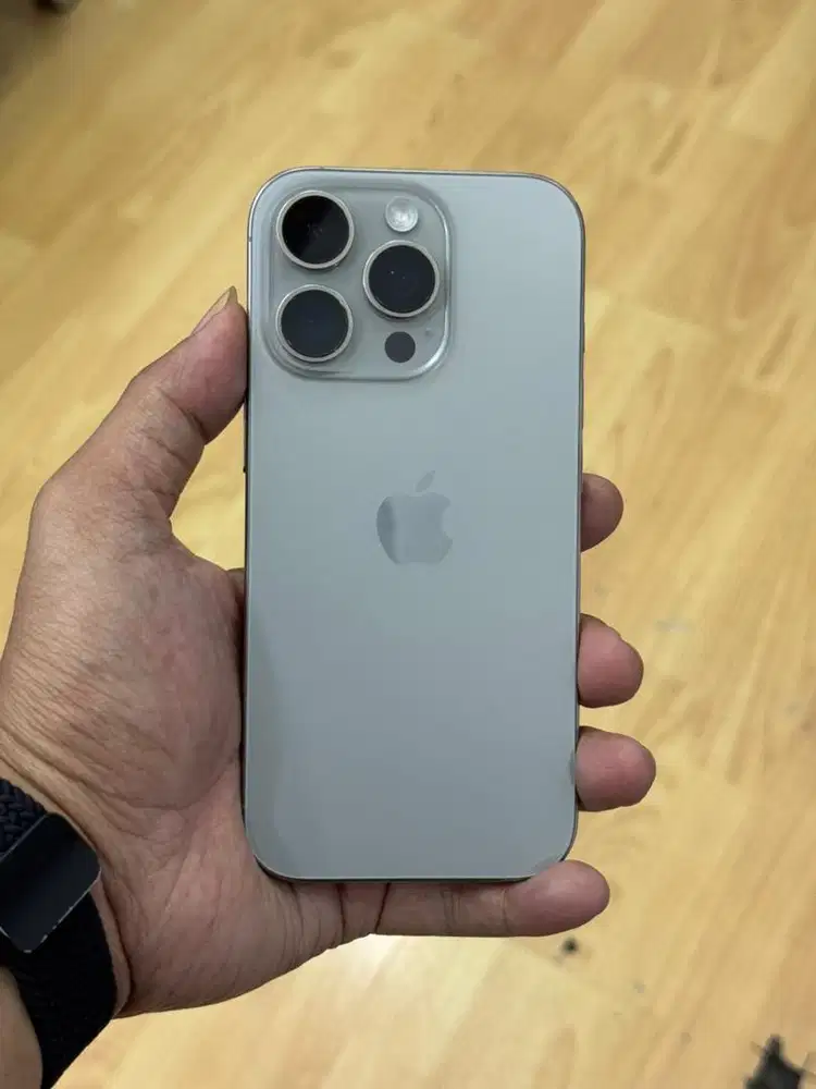 Iphone 16 128GB Natural second iBox bh 100% garansi agustus 2026