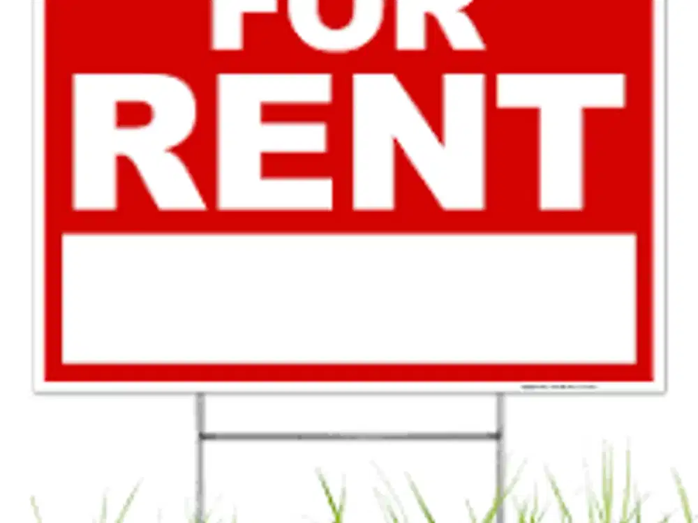 Disewakan Gudang di Jember Parkir Luas Tronton bisa Masuk