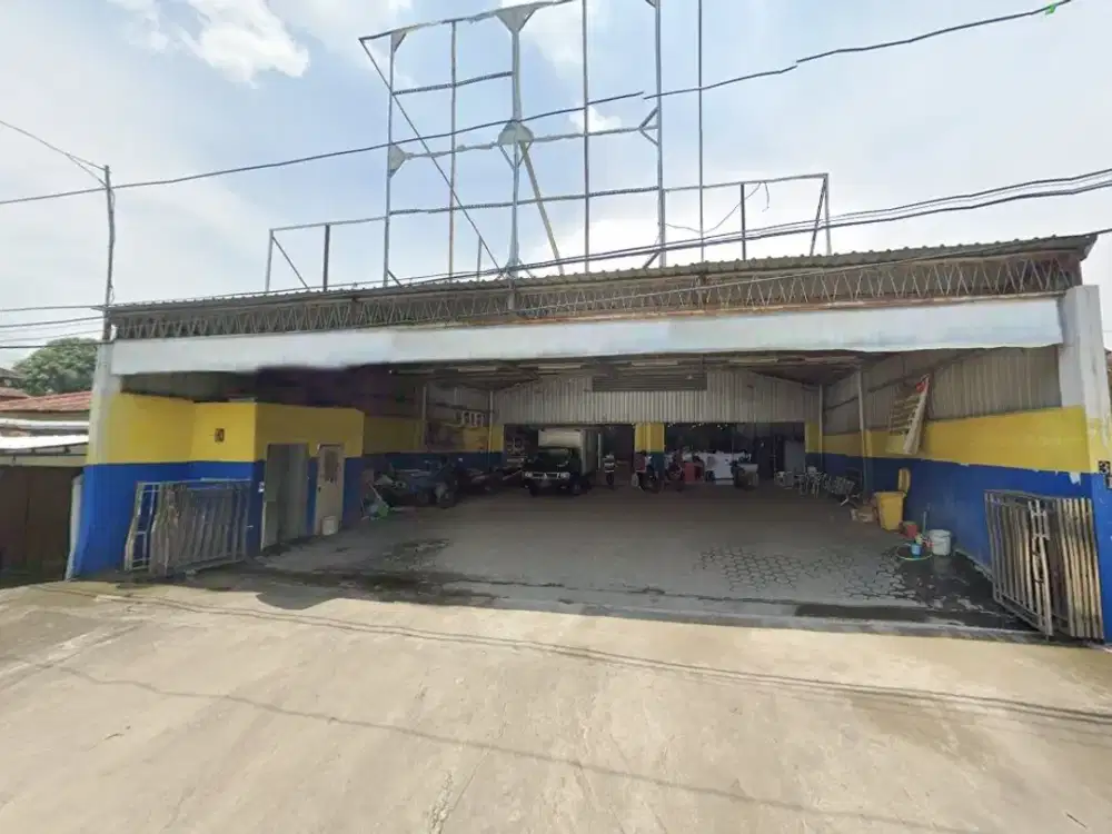 Dijual Ruang Usaha Wilayah Ramai Di Jl. Brigjen Sudiarto Semarang