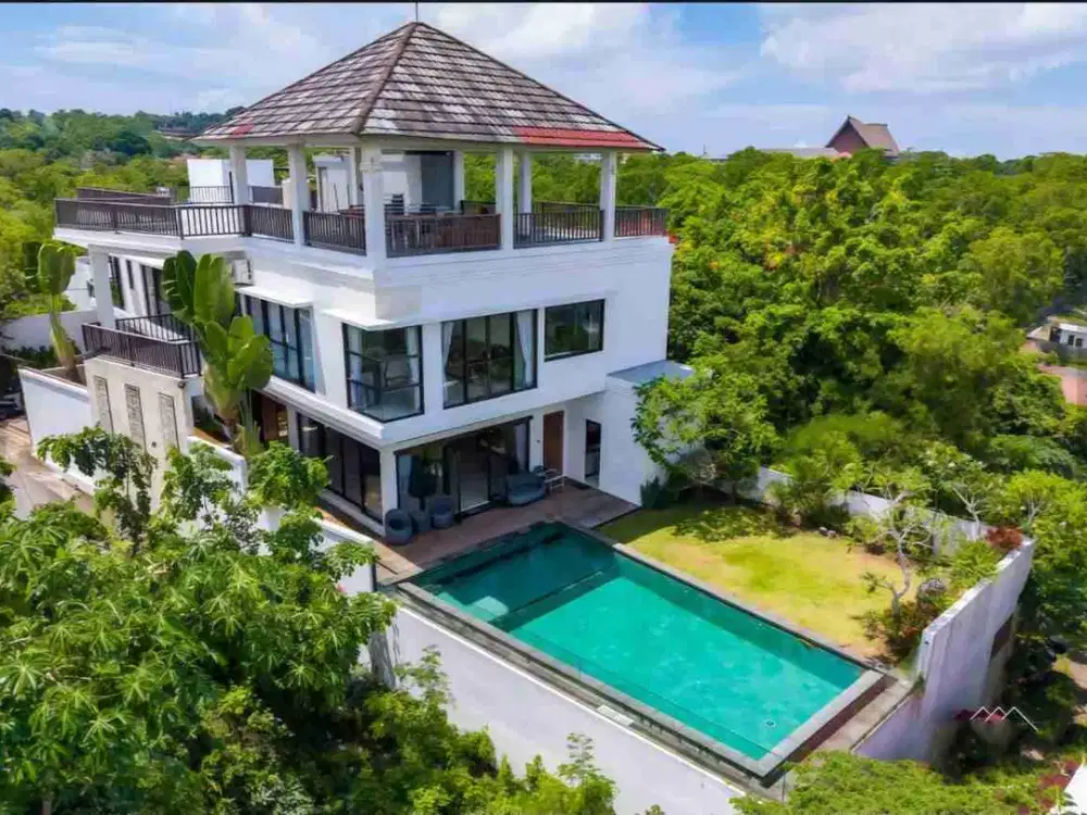 DIJUAL VILLA LANTAI 3 LOKASI UNGASAN KUTA SELATAN