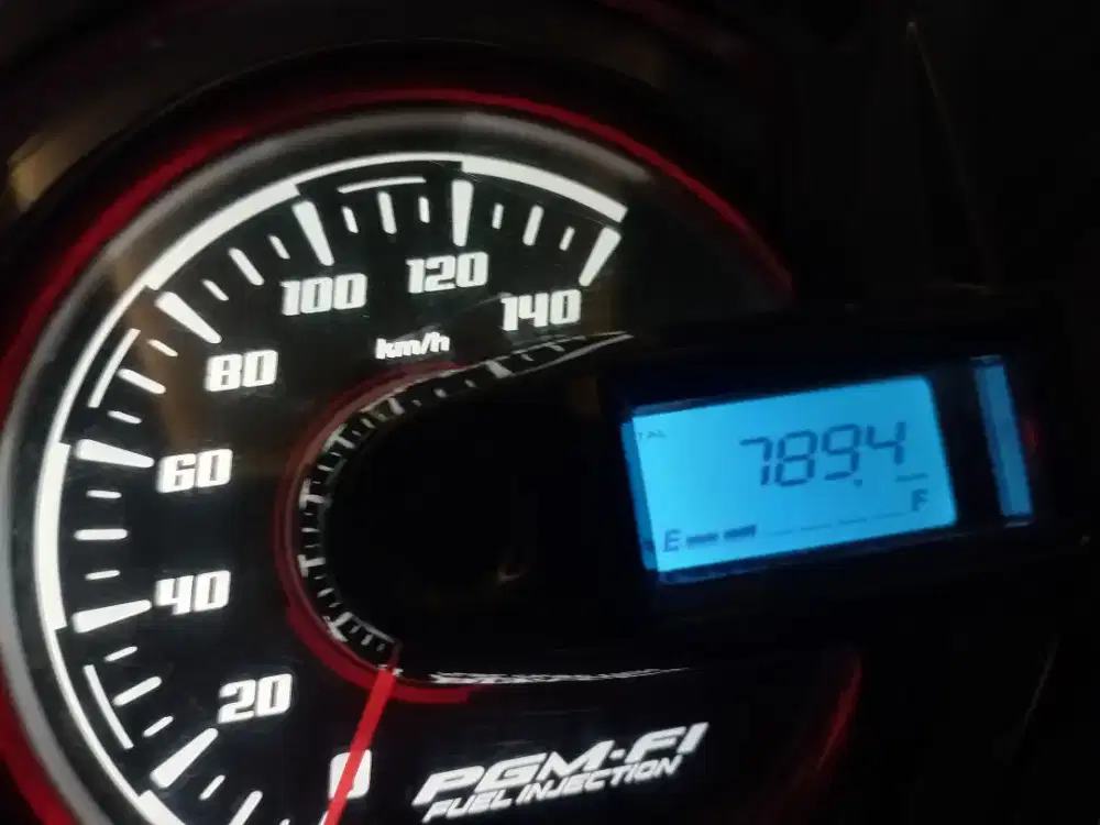 BEAT 2025 KM 700 ANYAR GRESS KAYA BARU TURUN DEALER.KUNCI 2 REYEN