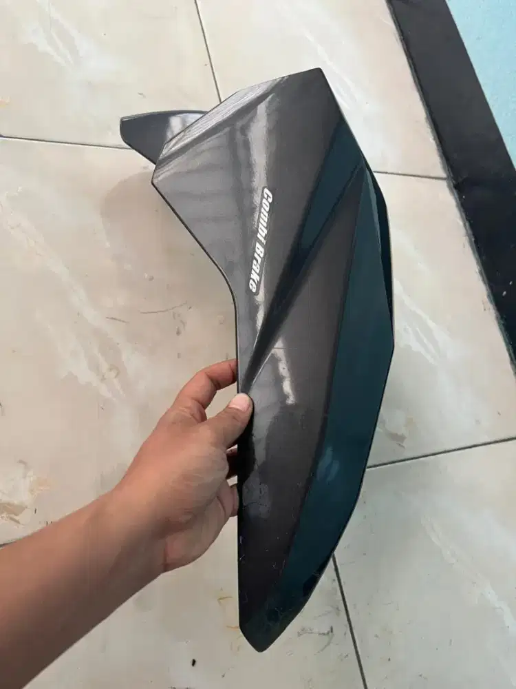 Spakbor depan Vario 150/125 led old 2015-2019 copotan