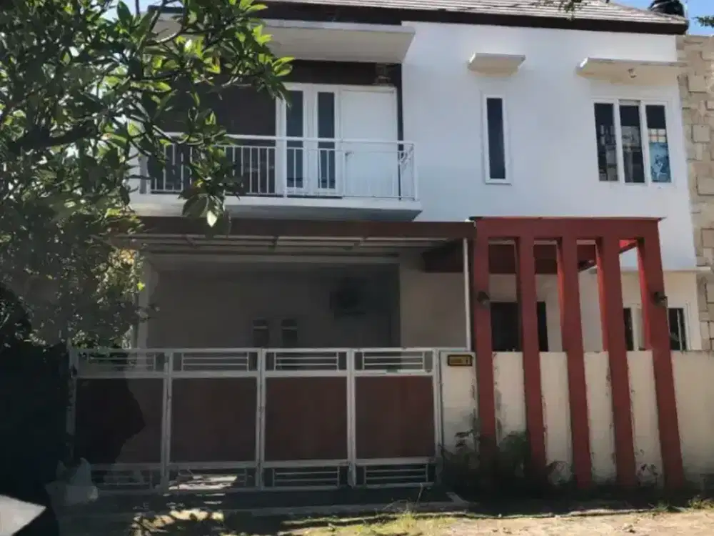 DIJUAL RUMAH LANTAI II JLN SESETAN DENPASAR SELATAN