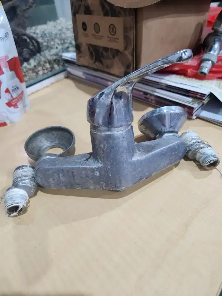 Keran shower panas dingin