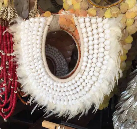 Pajangan Ornamen Papua