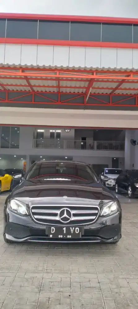 MERCY E 250 2018 KM ASLI 30RB