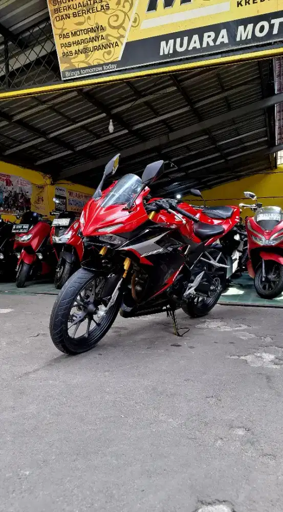 HONDA CBR 150 ABS 2022 KREDIT MULAI 500 RIBUAN