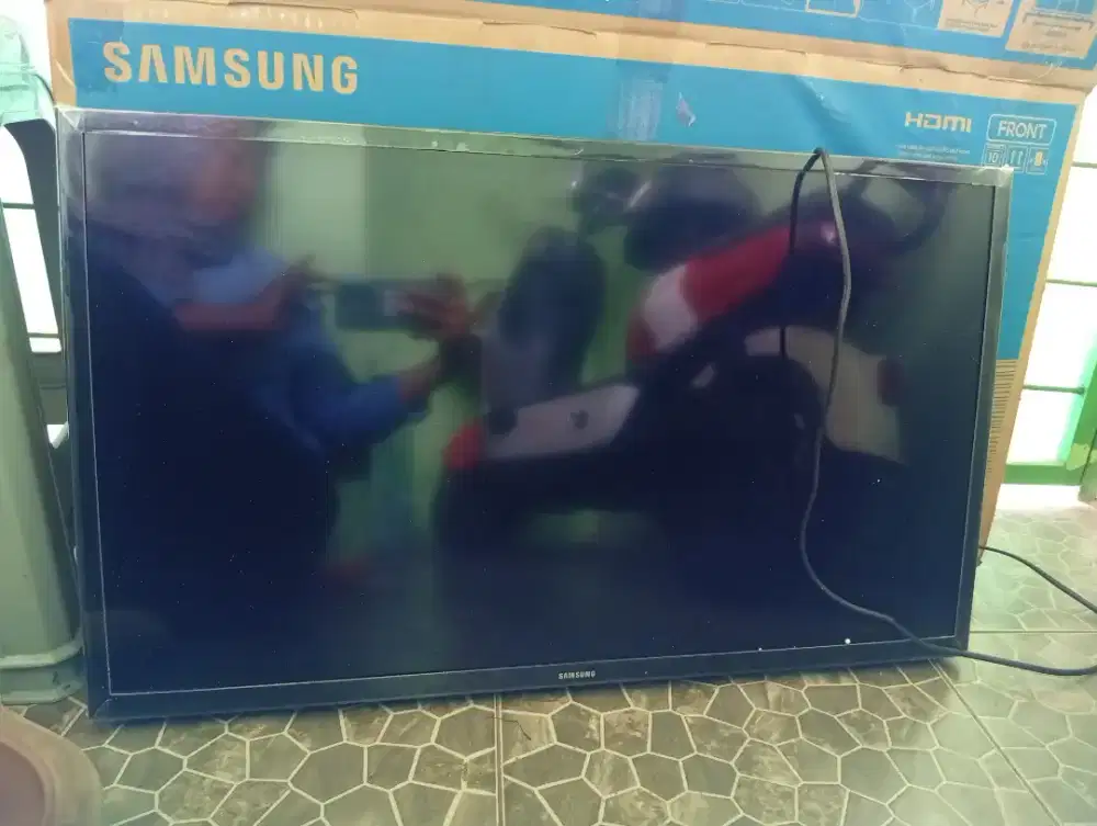 TV samsung smart TV 32 inch