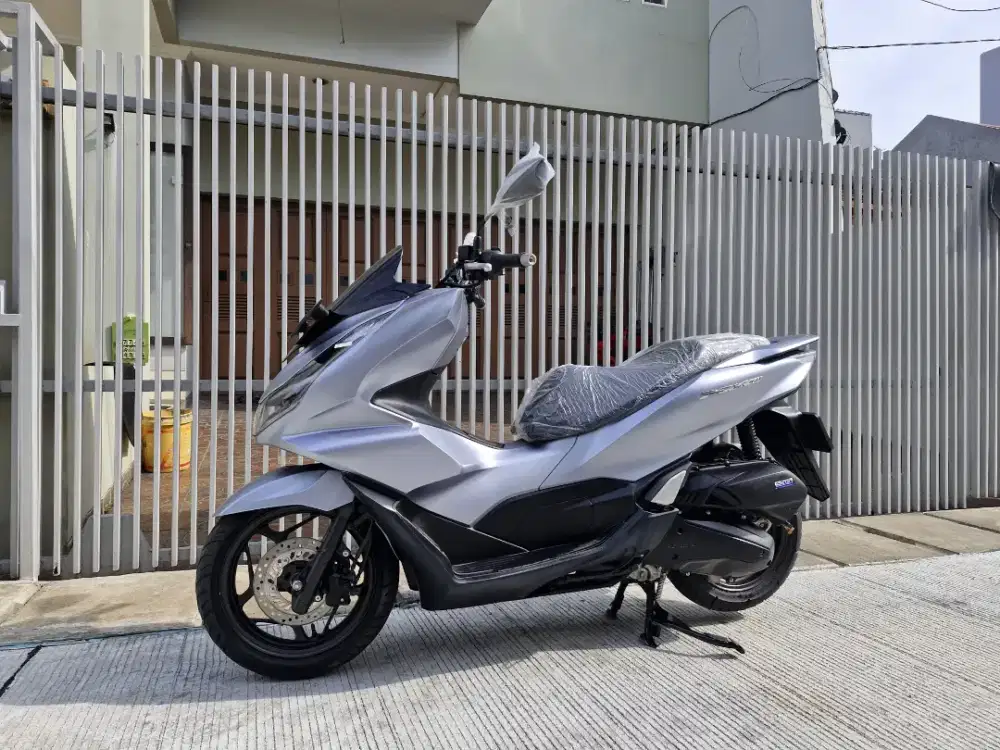 WOW PROMO DP HANYA 999K‼️HONDA PCX 160 CBS TH 2024