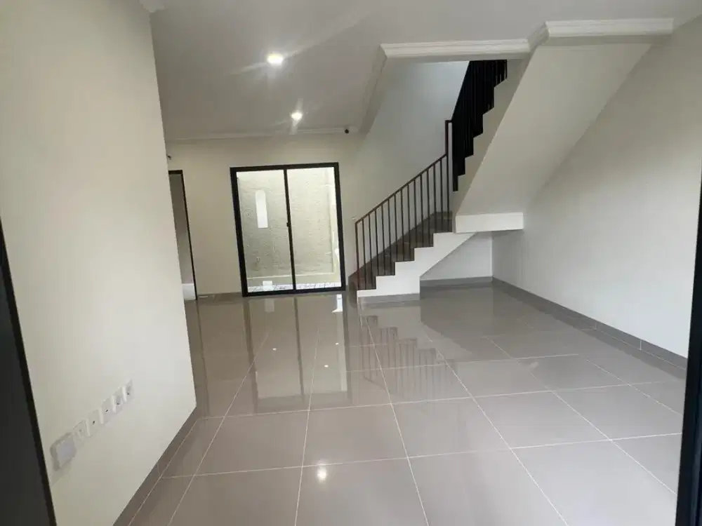 Dijual Rumah Hadap Utara Lebar 9 Carson Summarecon Gading Serpong