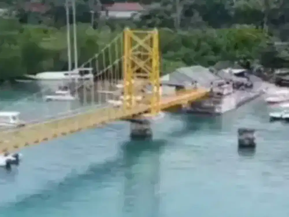 FOR SALE TANAH KOMERSIL PINGGIR PANTAI NUSA CENINGAN LEMBONGAN BALI