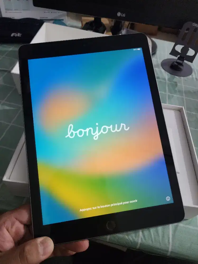 Ipad gen 5 128GB Gray wifi only