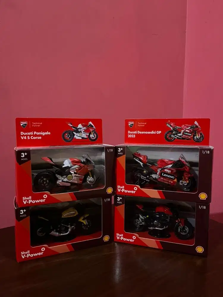 FS miniatur Ducati x Shell 1:18