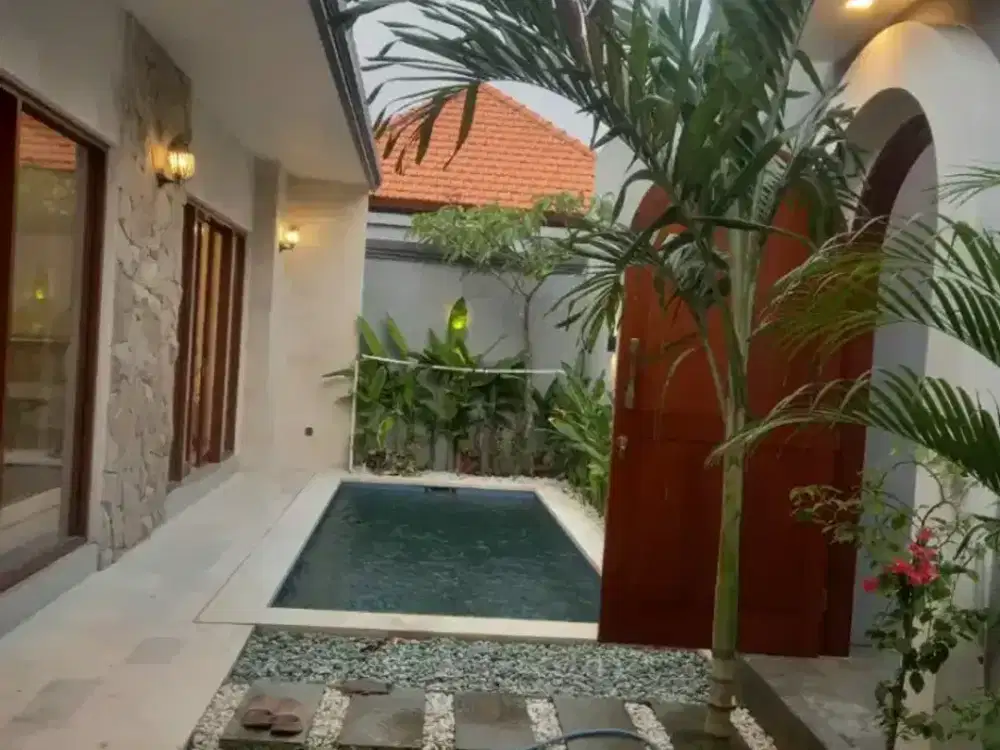 DIKONTRAKKAN 23 TAHUN VIILA FULL FURNISHED BATUR SARI SANUR DEMPASAR