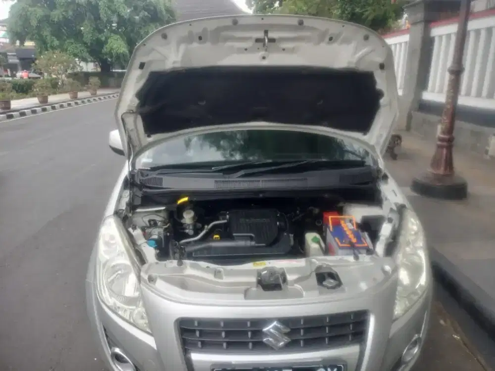 Suzuki splash tahun 2014,Manual
