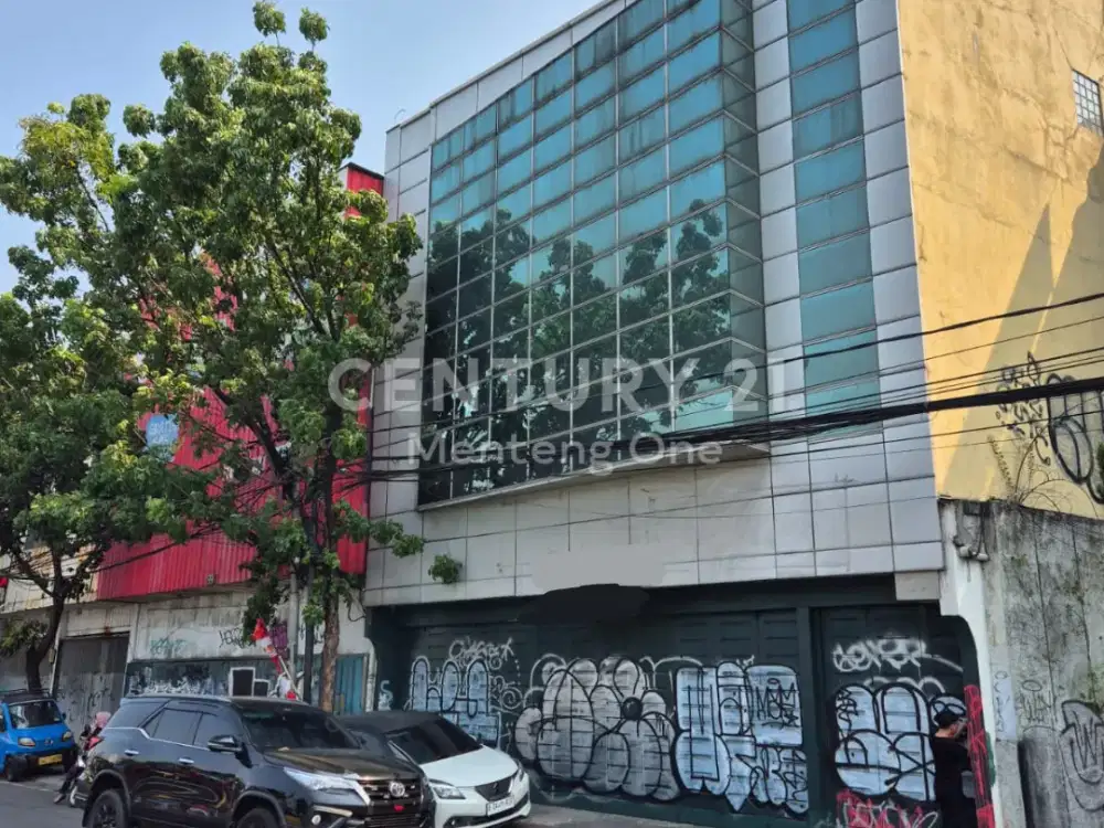Dijual dan Disewa Bangunan Komersial Strategis di Jakarta Pusat – LT 224 m², LB 850 m², Lokasi Premium Dekat Jalan Utama