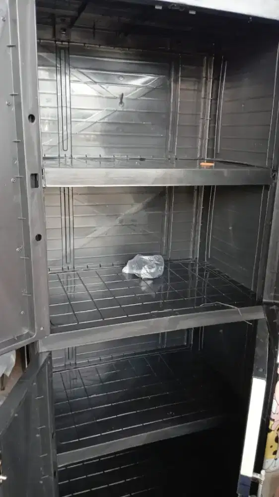 Lemari Plastik Minimalis NAIBA