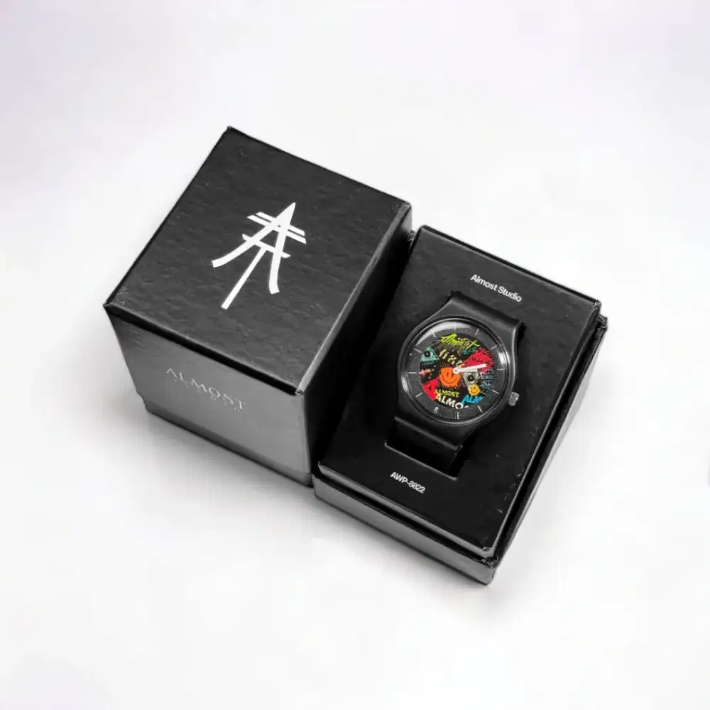 JAM TANGAN UNISEX ANALOG ALMOST STUDIO