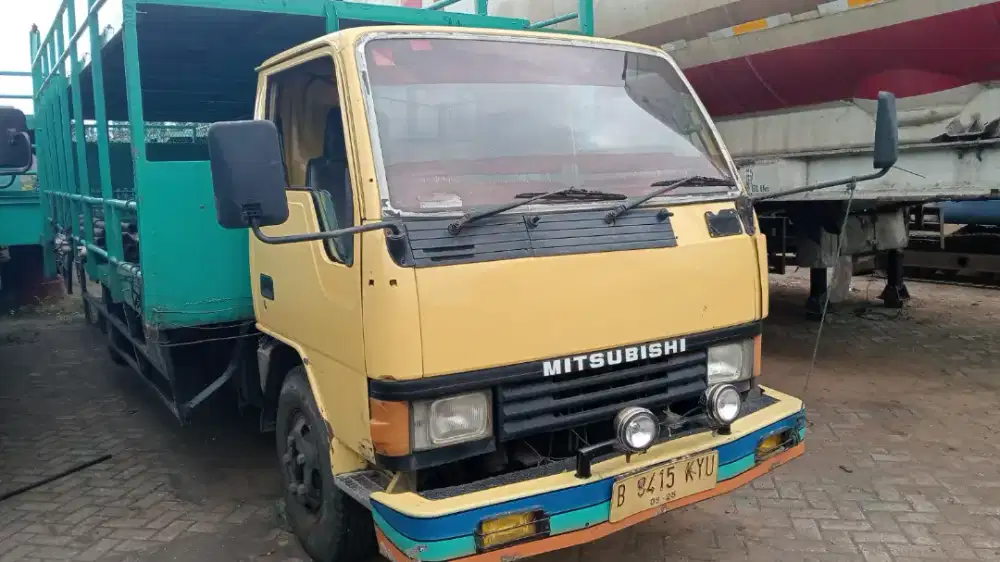 CDD Mitsubishi 2003 FE334