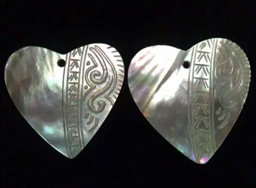 Anting - Anting Kerang Mutiara Ukir Handmade