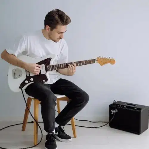 Kursus Gitar Akustik / Elektrik