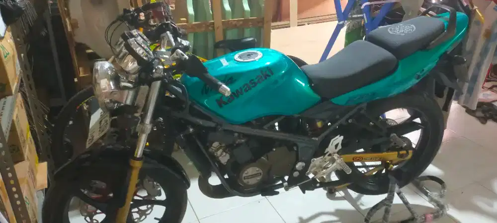 Dijual ninja rr old 2011 gen 4