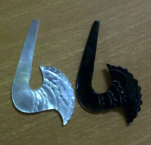 Anting - Anting Kerang Ukir Bali