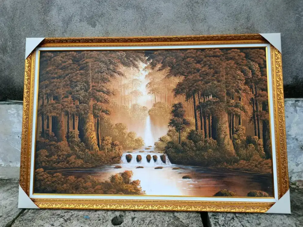 Lukisan Hutan Jingga