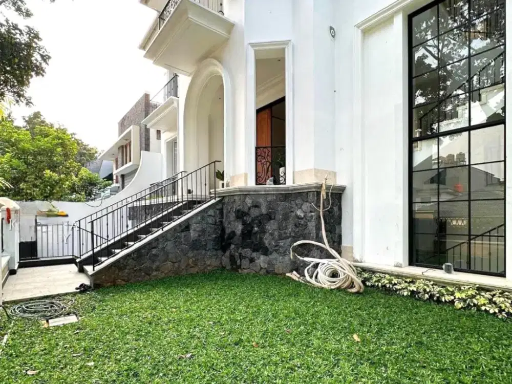 LXMMT 0164 Dijual Rumah Mewah Siap Huni Dengan Kolam Renang Area Kebayoran Baru Jakarta Selatan