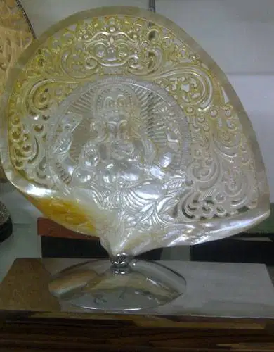 Dekorasi Hiasan Pajangan Ukiran Kerang Mutiara kombinasi stainless