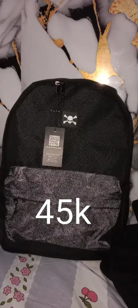 Tas sekolah anak dewasa