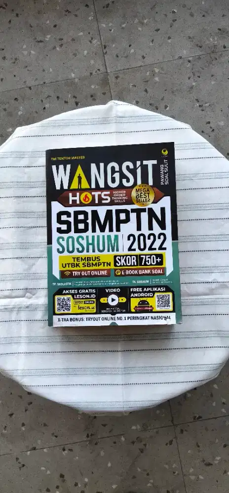Buku Wangsit Pawang Soal Sulit SBMPTN 2022 - Preloved