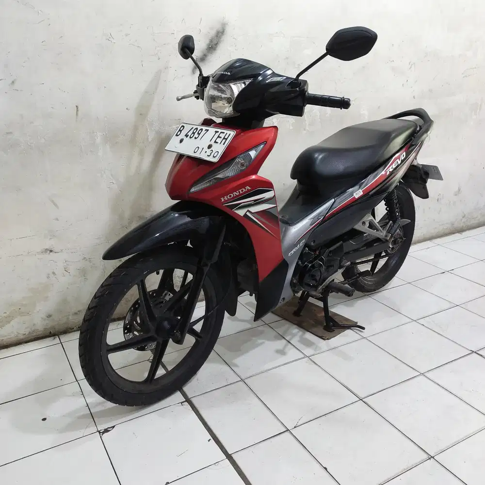 Honda Revo Cw 2015 (Orisinil Mesin Aluss Lengkap Bagus)