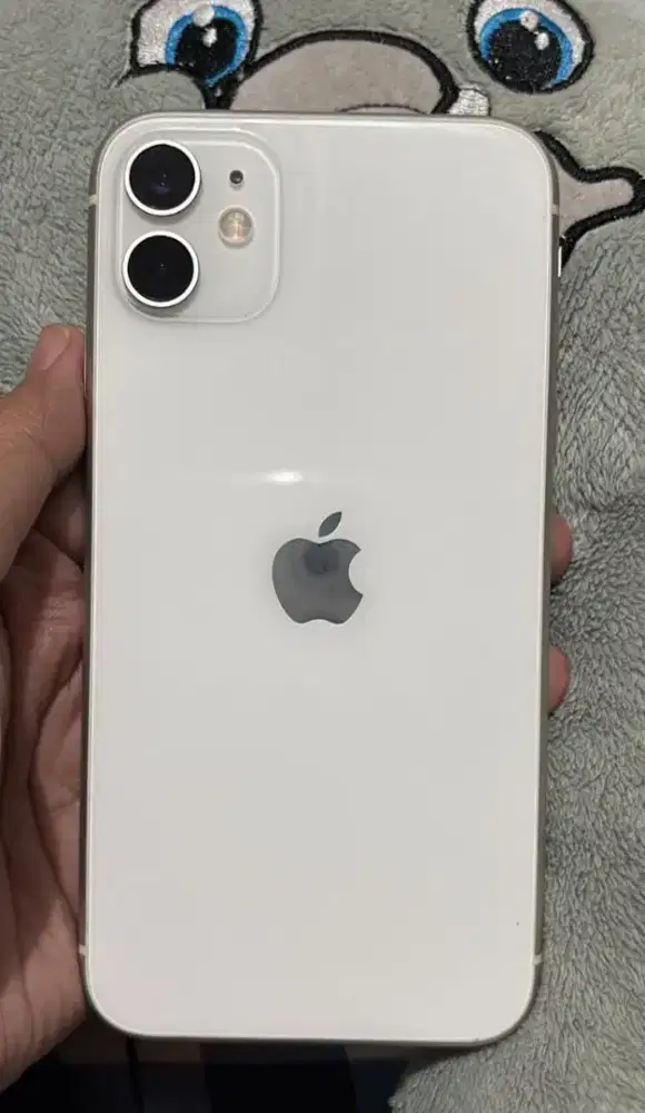 Iphone 11 64gb ex ibox blm pernah servis