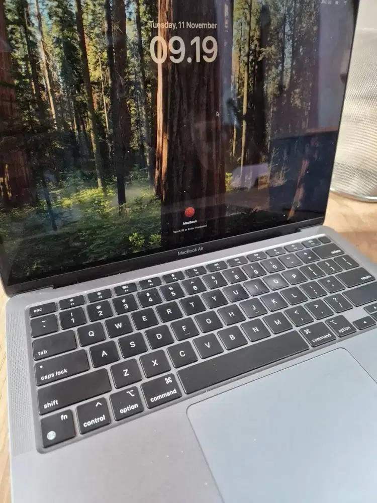 Jual Cepat Macbook Air M1 128GB Mulus