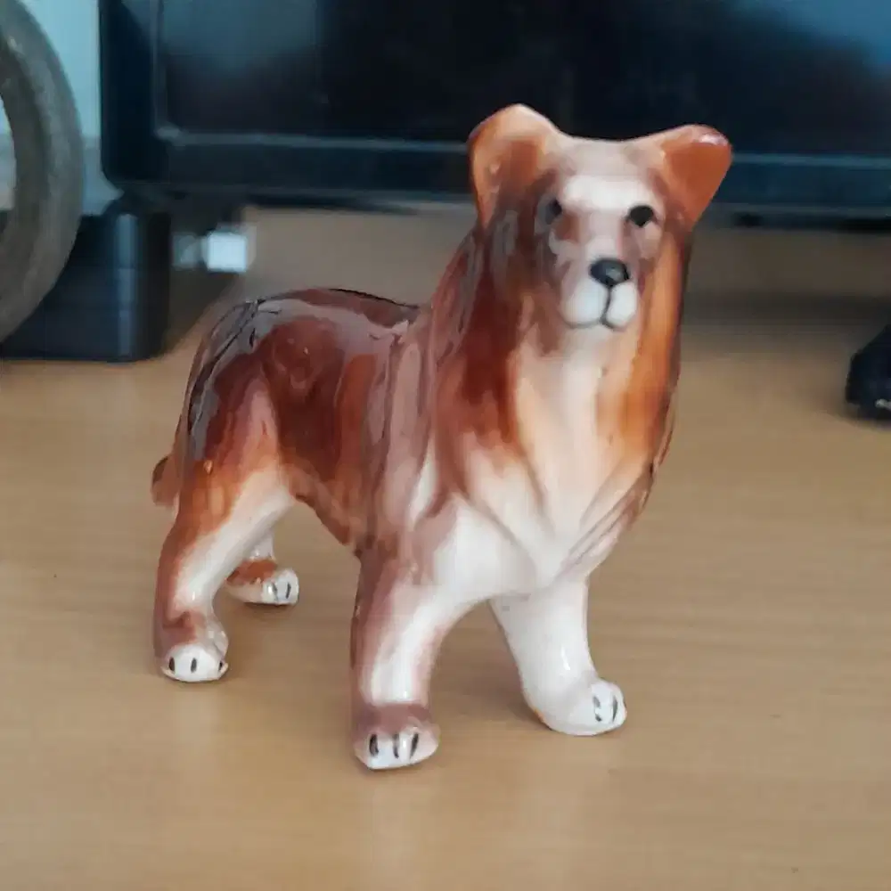 Pajangan koleksian klasik Made in japan