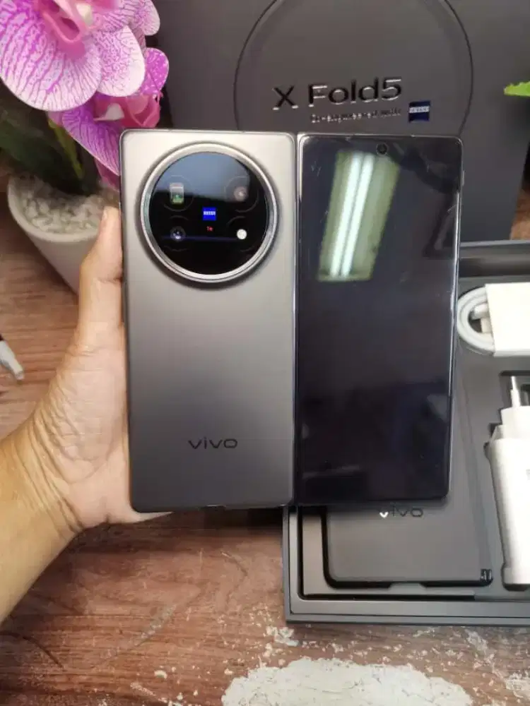 Vivo x fold 5 black 16/512 GB mulus garansi resmi September 2026