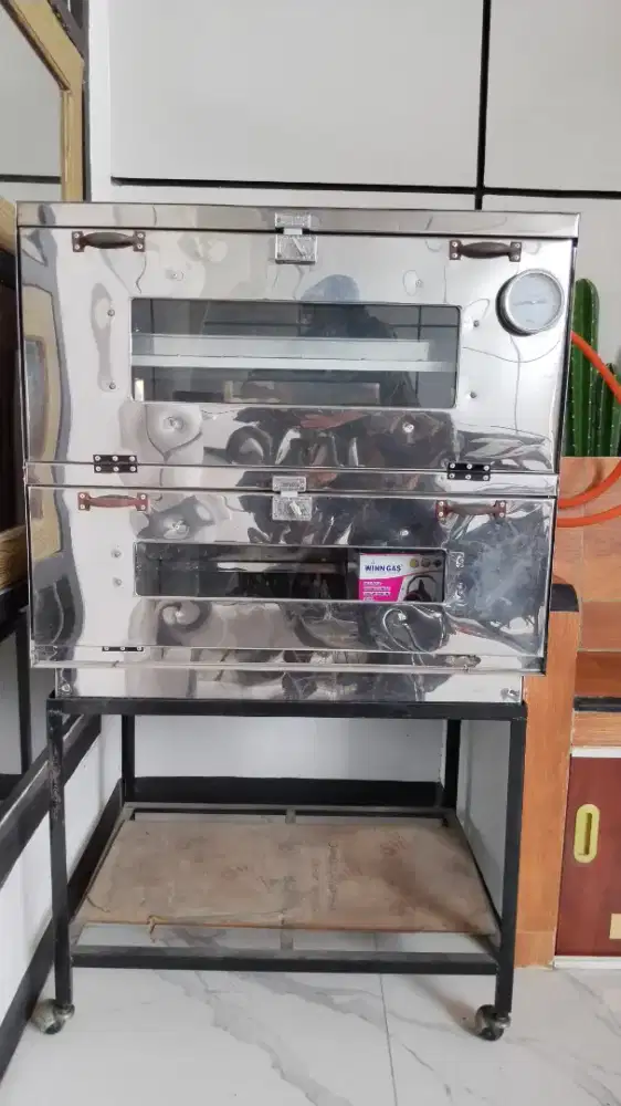 OVEN GAS API ATAS BAWAH STAINSLESS STEEL + RAK BERODA