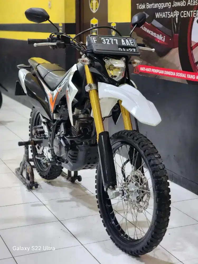 CRF 150 L TAHUN 2022 (PUTRA TUNGGAL MOTOR)