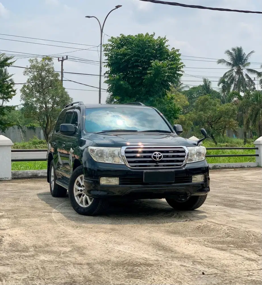 Toyota Land Cruiser VX200 4.7 AT (4x4) AT 2008