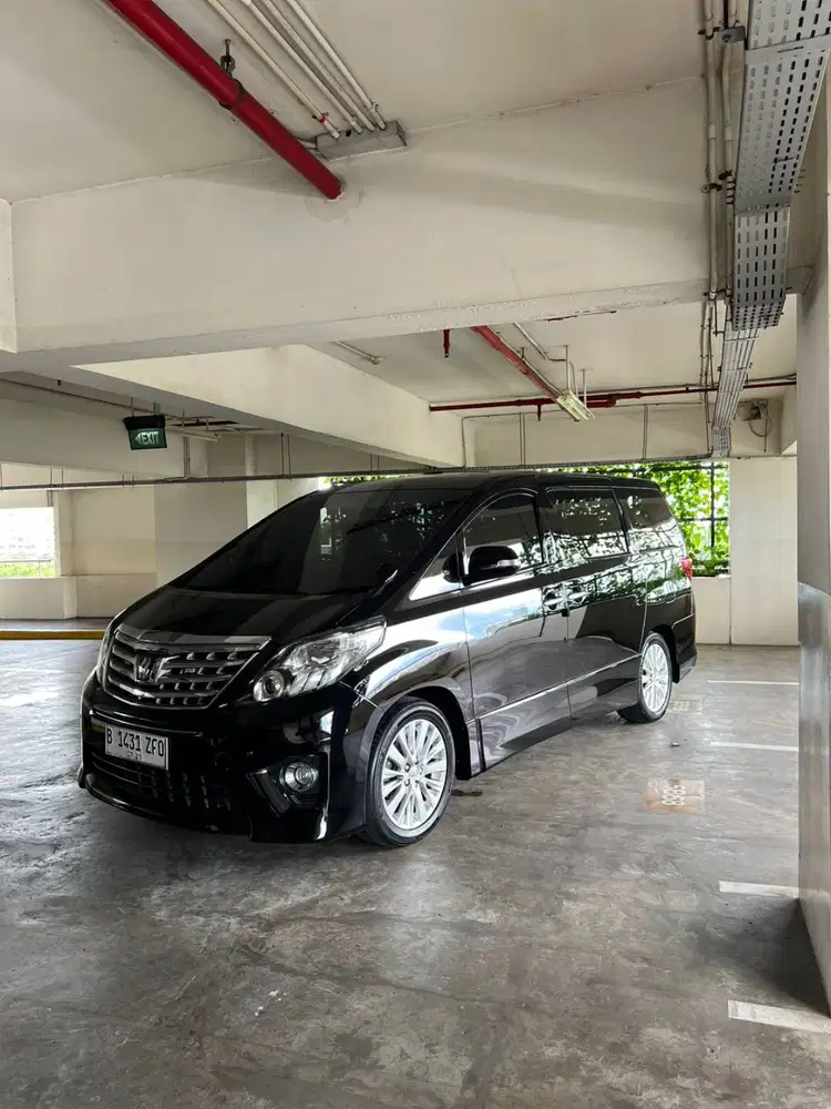 TOYOTA ALPHARD SC CBU 2014