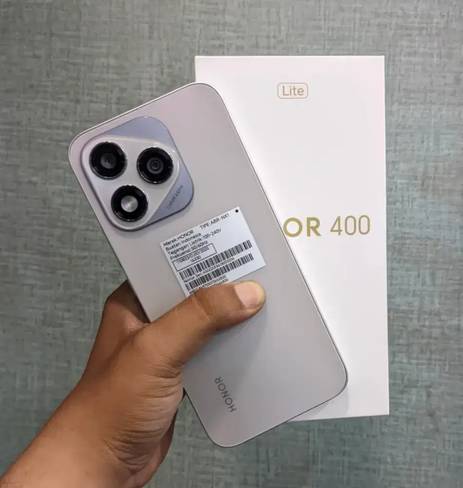 Honor 400 Lite 5G 8/256 Lengkap Fullset Mulus Nominus On Agustus 2027