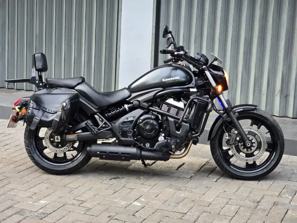 Moge Cruiser Kawasaki Vulcan 650  2016 km 3rb Modif Like New Siap Gas