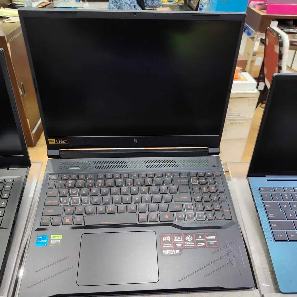 Acer ANV16-71-50MN[Intel i5 14450HX-16GB-SSD 512GB-RTX4050]