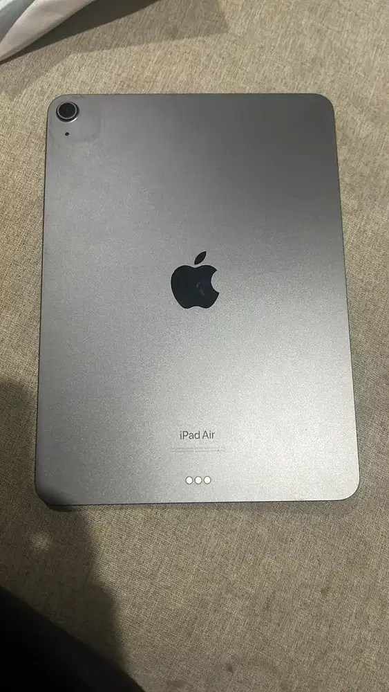 DIJUAL IPAD AIR GEN 5 M1 64GB WIFI ONLY