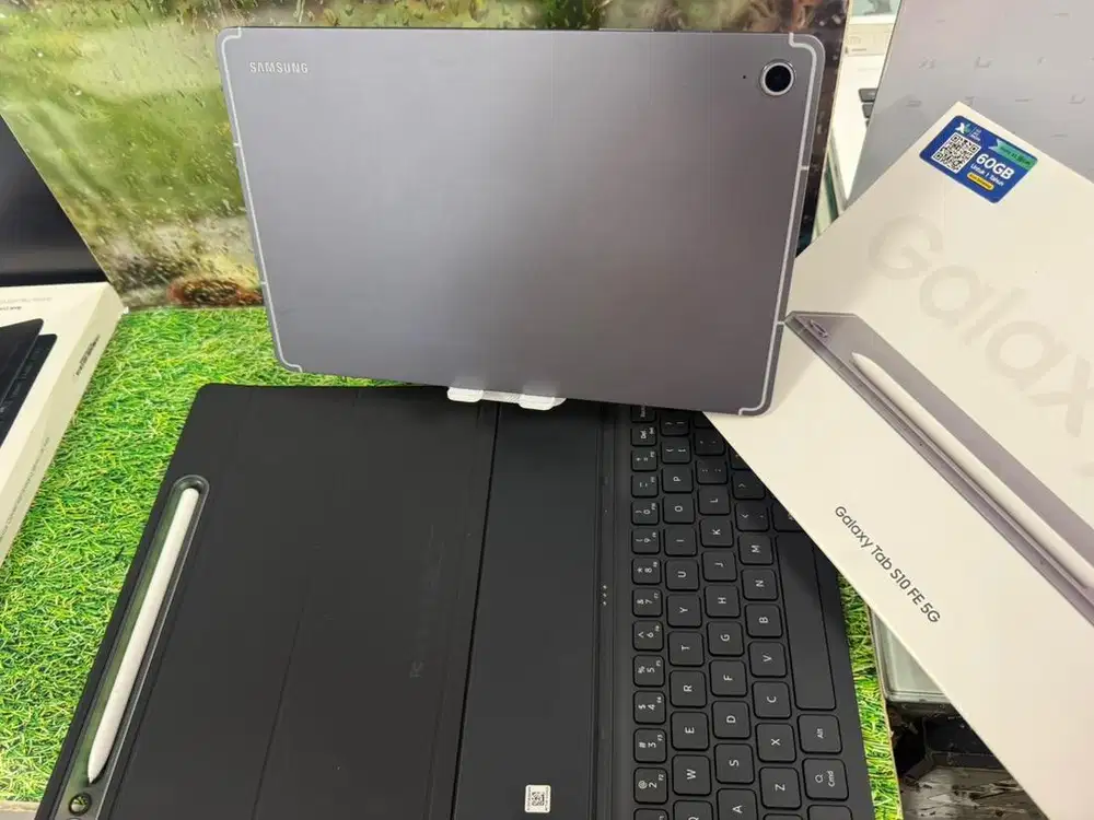 Tab galaxy S10 fe 8/128 5G cellular garansi resmi masi 8bln lagi