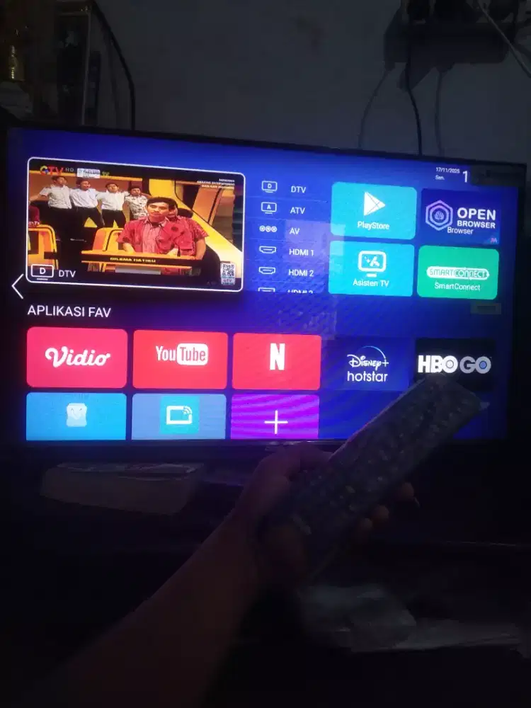 Di jual Smart TV Akari 32 BU